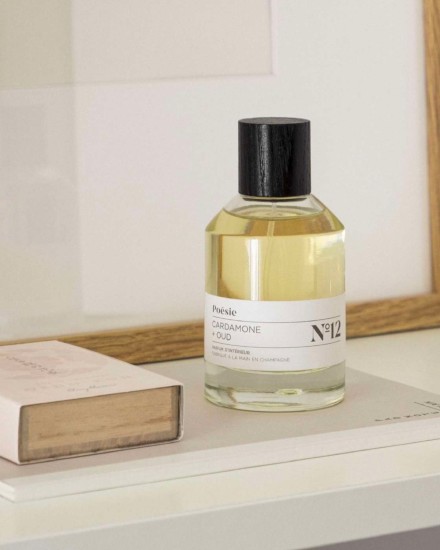 PARFUM D'INTERIEUR - Cardamone & Oud PARFUM D'INTERIEUR - Cardamone & Oud