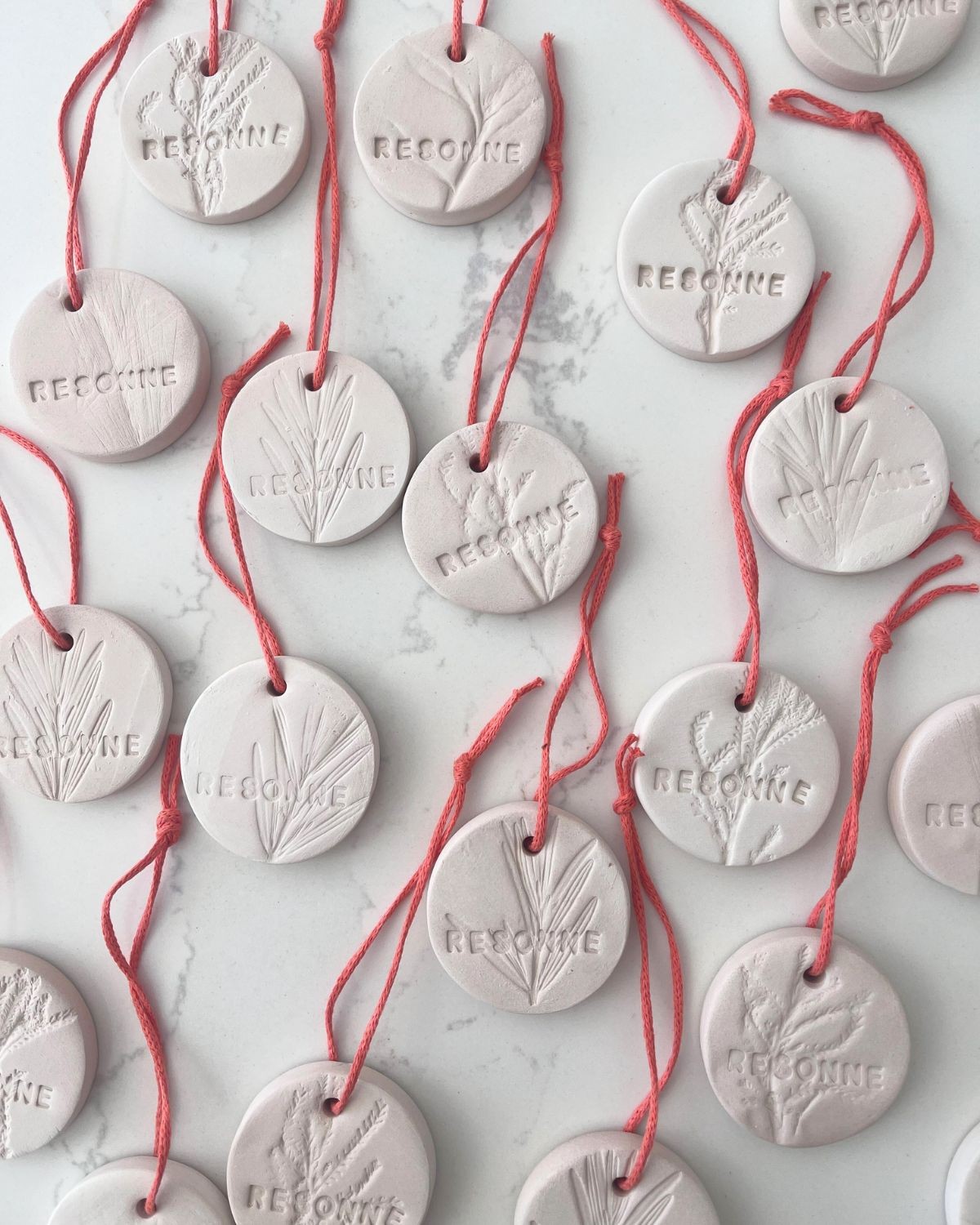 DIFFUSEUR HUILE ESSENTIELLE CERAMIQUE