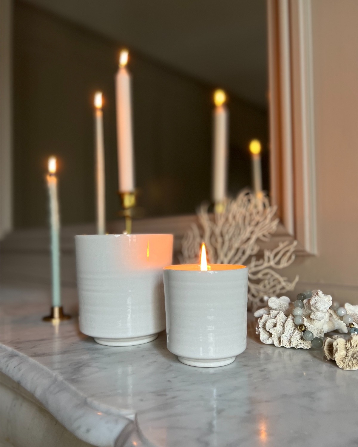 Lampe chauffe-bougie HABITU blanche avec bougie lavande, minuterie  1H/2H/4H, gradateur et ampoule pour la maison, la cuisine et la décoration  de la chambre -  France