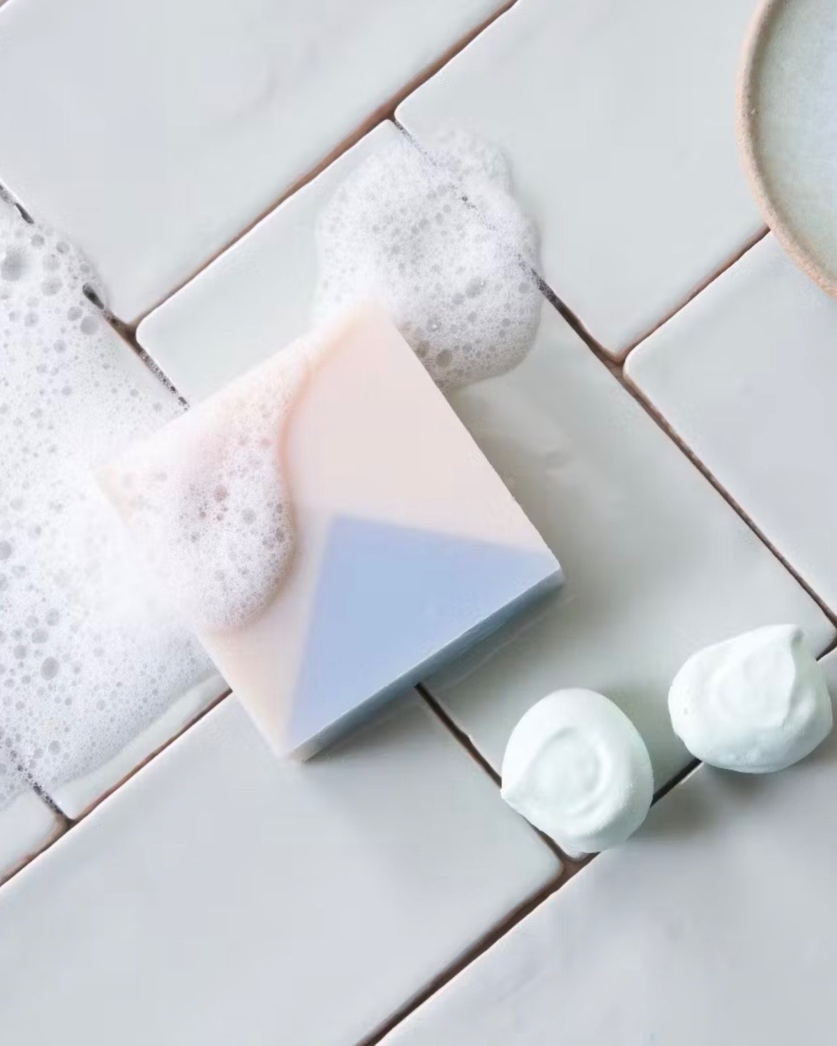 SAVON FACETTE PASTEL - Coco, Sésame, Argile & Rhassoul