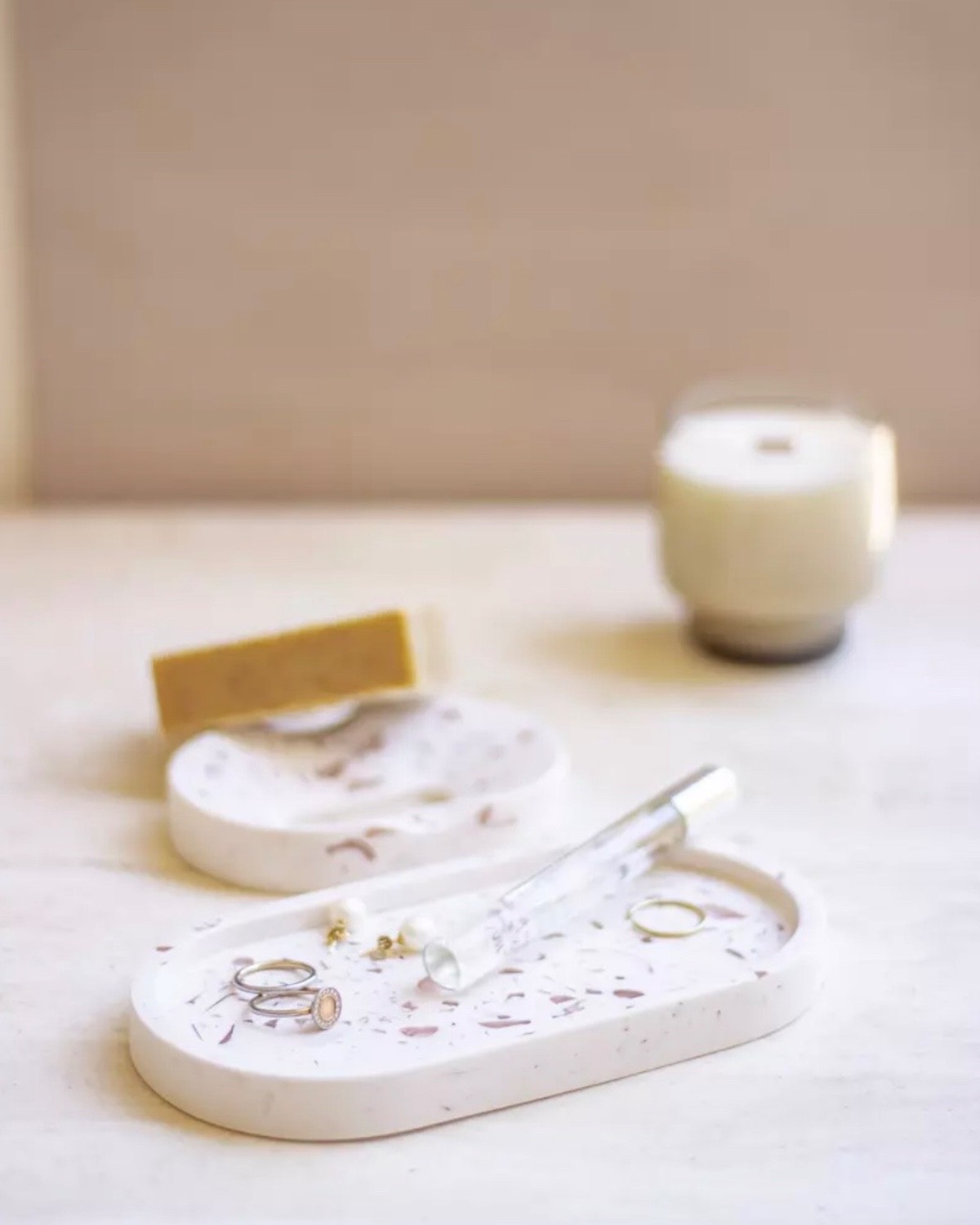 VIDE-POCHE ECO-TERRAZZO - Rose pâle