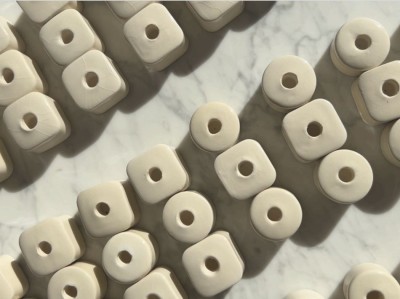 Nos bougeoirs en céramique : l’élégance minimaliste et durable!